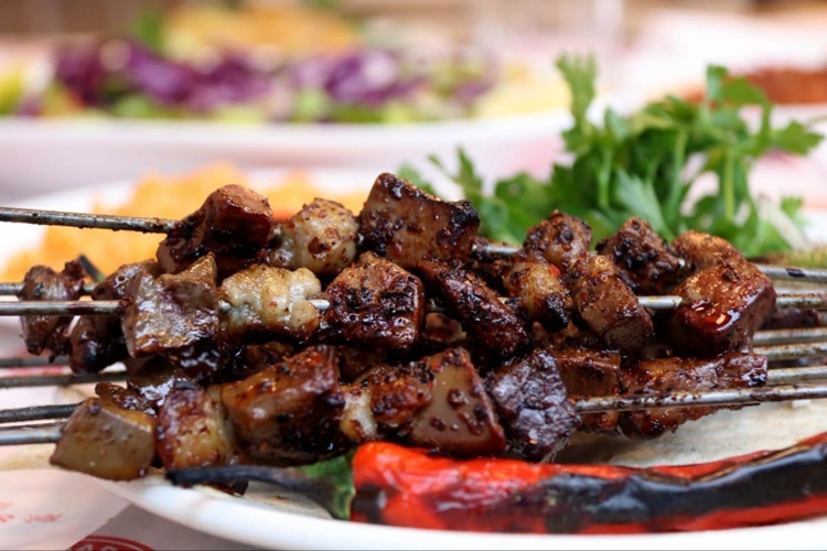 Kırıkhan Yürek Kebabı
